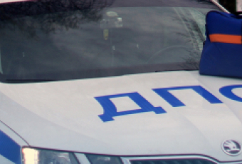 Тульские автоинспекторы оказывают первую помощь пострадавшим в ДТП с использованием специальных укладок