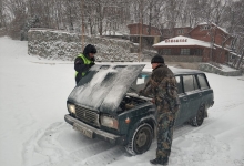 ГИБДД призывает водителей подготовить свои автомобили к движению в зимних условиях и быть особенно осторожными в непогоду