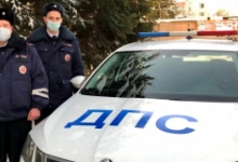 Новгородские автоинспекторы оказали помощь пострадавшему в ДТП ребёнку