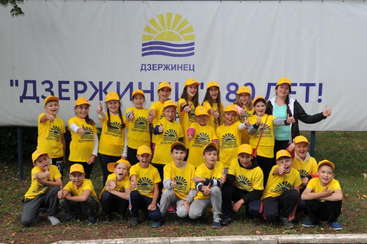 В детском лагере «Дзержинец» стартовала профильная смена юных инспекторов движения