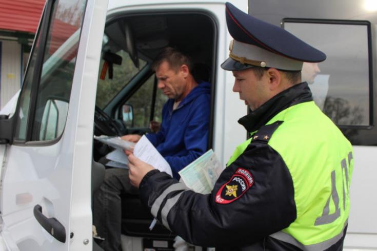УГИБДД напоминает, что с 1 марта 2019 года не допускается перевозка пассажиров без лицензии