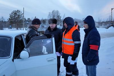 Сотрудники томской Госавтоинспекции призвали водителей к соблюдению безопасности на железнодорожных переездах