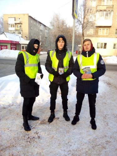 В Ярцево проходит акция "Студенческий десант"