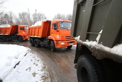 Дорожные службы продолжают в усиленном режиме очищать федеральные трассы в Подмосковье