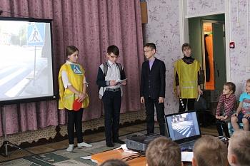 ЮИД ЖЕЛАЕТ БЕЗОПАСНЫХ ДОРОГ!