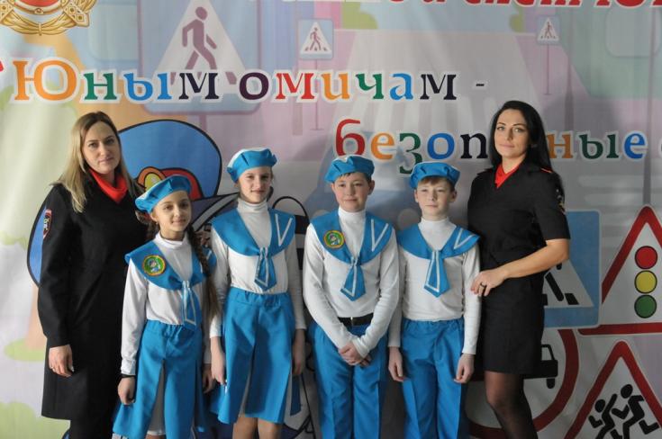 Более пятисот юных омичей приняли участие в областном слете юных инспекторов движения