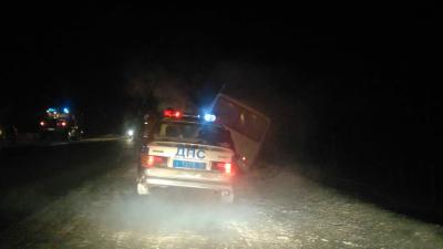 В Томской области сотрудники ГИБДД оказали помощь пассажирам автобуса