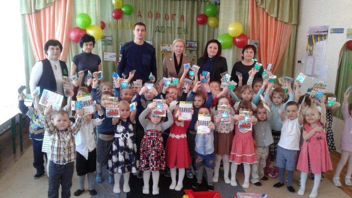 В детском саду «Елочка» изучению правил дорожного движения уделяют большое внимание