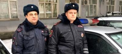 Белгородские автоинспекторы помогли пожилой женщине своевременно получить экстренную медицинскую помощь