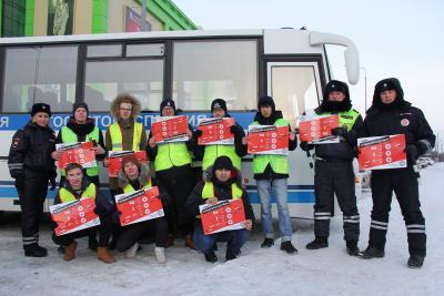 Тюменские студенты провели мониторинг использования телефонов водителями во время движения