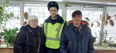 В Воронежской области местная жительница поблагодарила сотрудников Госавтоинспекции за отзывчивость