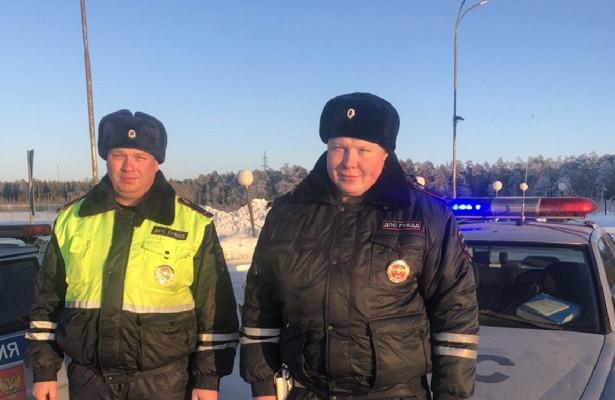 Полицейские Сургута не дали замёрзнуть вахтовику
