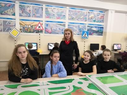В Смоленске проходит конкурс «Дорога в школу!»