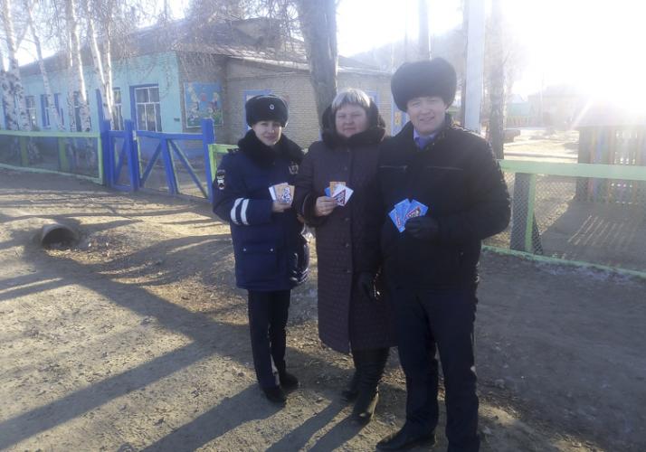 В Бурятии глава района напомнил односельчанам о правилах безопасной перевозки юных пассажиров