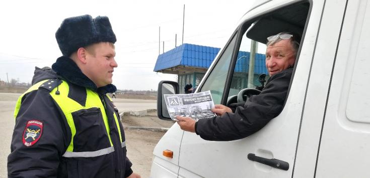 Автоинспекторы Кабардино-Балкарии напоминают иногородним водителям о требованиях к выбору скоростного режима
