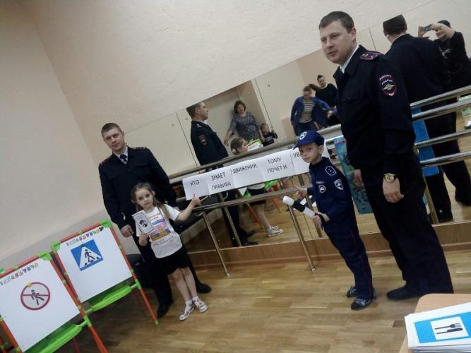 В Грайвороне ребята учатся понимать дорожную обстановку с помощью квест-игр и моделирования