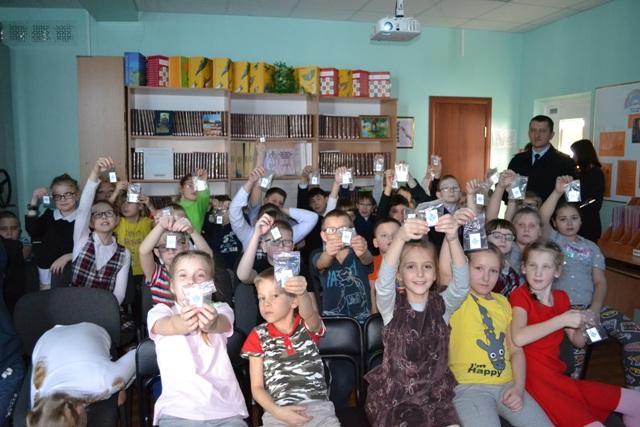 Госавтоинспекция Оренбурга напомнила детям о правилах дорожной безопасности