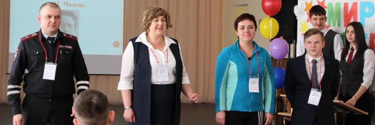 В период весенних каникул сотрудники томской Госавтоинспекции напомнили детям о Правилах дорожной безопасности