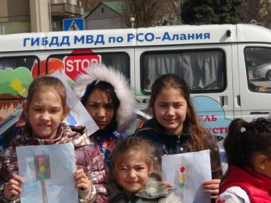 Акция «Засветись» прошла в г. Моздоке.