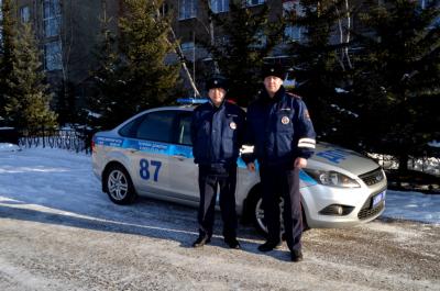 Забайкальские автоинспекторы помогли оперативно доставить в больницу девушку, нуждавшуюся в срочной помощи врачей