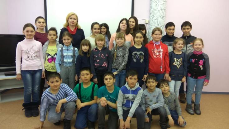 Школьники повторили правила дорожного движения