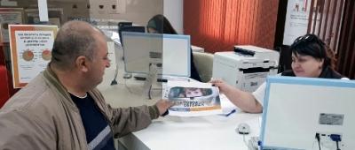 В Адыгее специалисты МФЦ присоединились к социальной кампании «Без вас не получится»