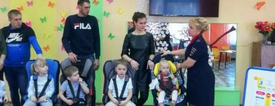 Будущие первоклассники Новгородской области обратились к родителям с призывом не подвергать их жизни риску на дороге