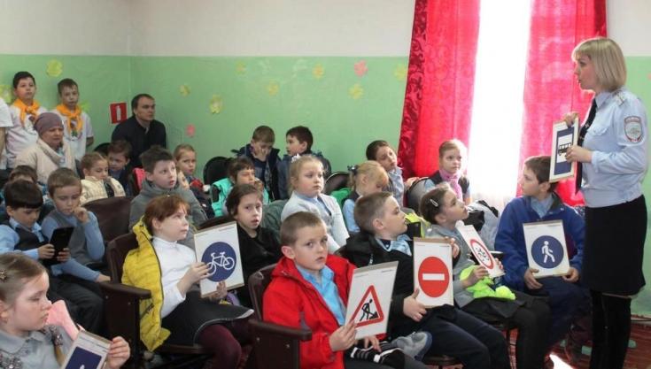 В Павлово Нижегородской области автополицейские провели профилактическое мероприятие
