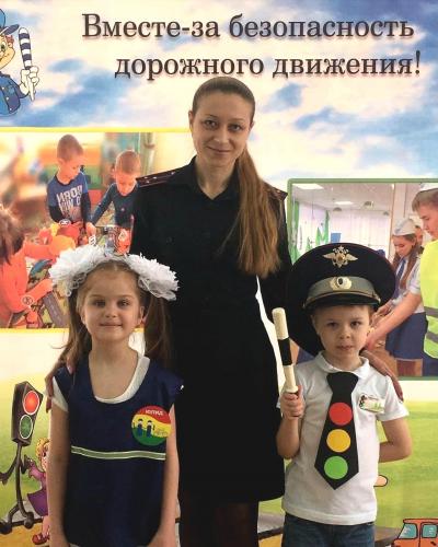 Сотрудники ГИБДД регулярно проводят профилактические беседы с самыми юными участниками дорожного движения