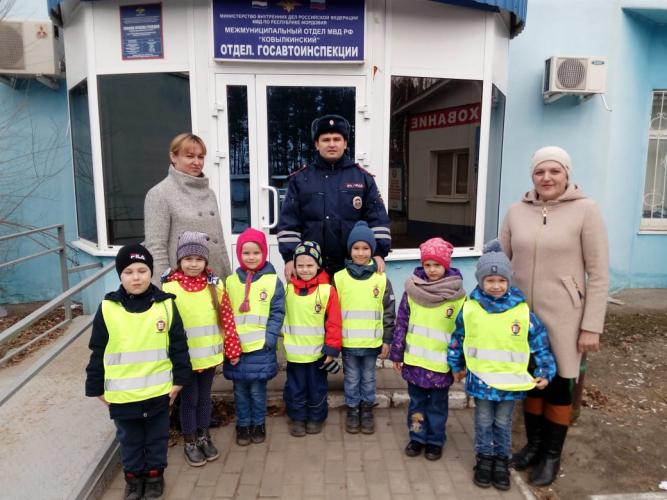 В Ковылкинском районе дошкольники побывали в гостях у сотрудников ГИБДД