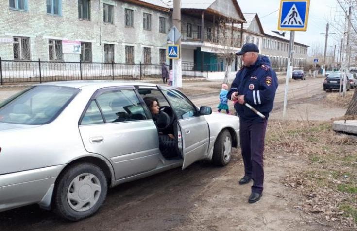 В Каменске сотрудники ДПС выявили нарушения правил перевозки детей