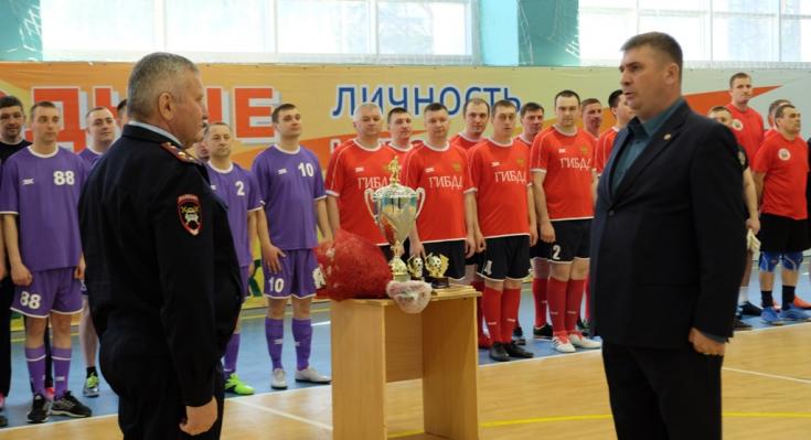 Госавтоинспекция Новосибирской области провела футбольный турнир, посвященный памяти Александра Морозова