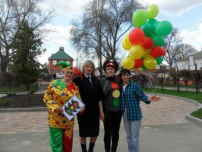 В Воронежской области в рамках акции «Дорожный патруль безопасности» прошло театрализованное представление по ПДД.