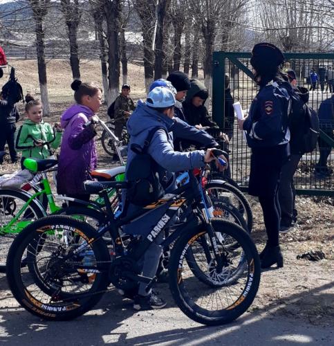 Уроки безопасности для юных велосипедистов проводят автоинспекторы в сельских поселениях Забайкалья