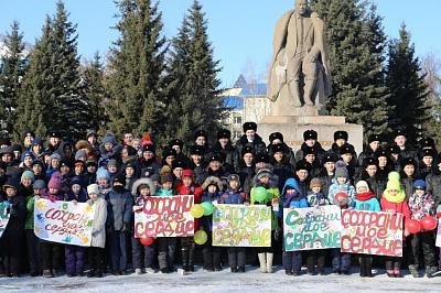 В Республике Алтай автоинспекторы вместе с кадетами провели акцию «Сохрани мое сердце»