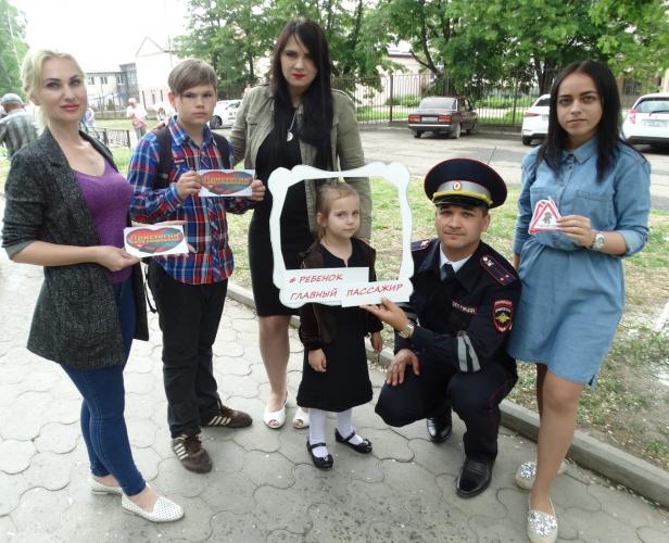 Самые маленькие жители Ставрополья участвуют в фотопроекте «Ребенок- главный пассажир»