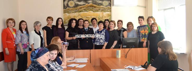 Представители сферы образования в Нальчике напомнили родителям об ответственности за детские жизни