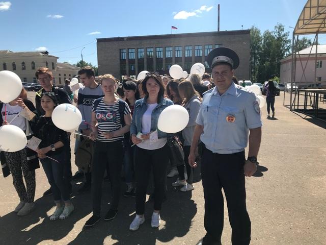 Юных рославльчан пригласили в безопасное лето