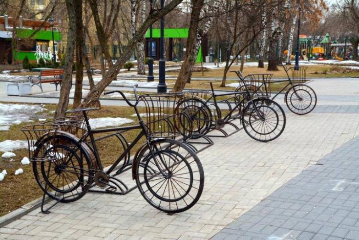 Как можно парковать велосипеды: интересные примеры