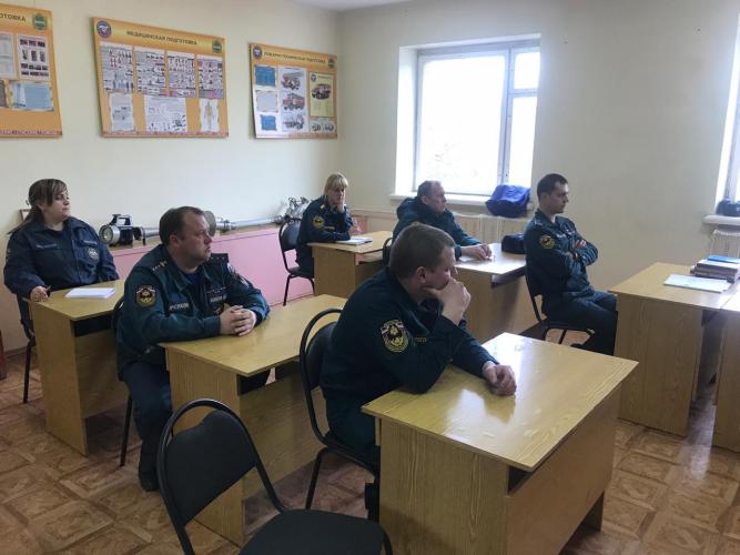 Госавтоинспекторы Жуковского района провели профилактическую беседу для сотрудников МЧС
