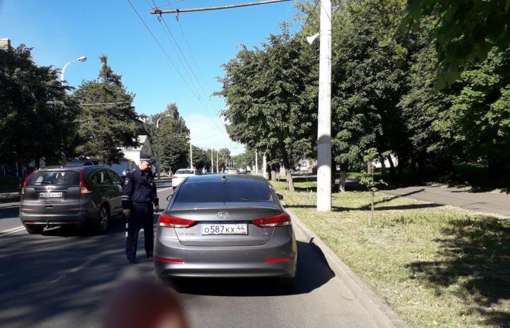 Безопасность пешеходов на особом контроле костромских автоинспекторов