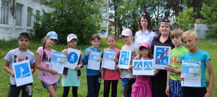В Иланском районе школьники обратились ко взрослым с просьбой перевозить их правильно и безопасно