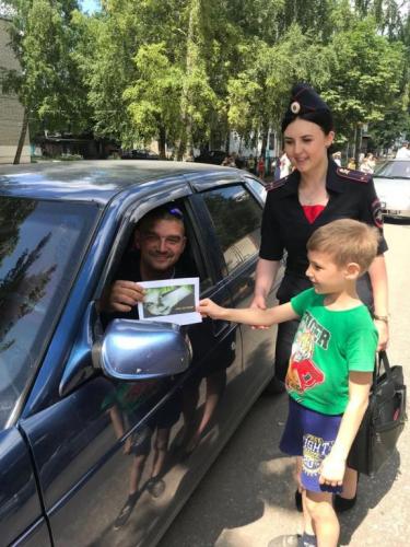 В Ртищево сотрудники Госавтоинспекции провели акцию "Ответственный водитель"