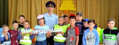 Автоинспекторы организовали практические занятия по безопасности дорожного движения в детских оздоровительных лагерях Забайкалья