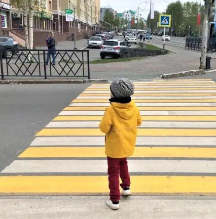 В Югре проходит профилактическая акция «Родитель, научи ребенка ПДД»