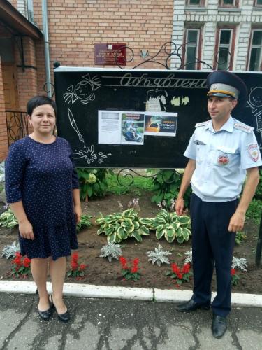 Акция «Безопасность детства». В Шиловском районе сотрудники ГИБДД провели профилактические мероприятия в государственных и торговых учреждениях