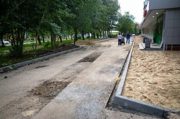 В Казани на улице Шамиля Усманова и улице Восход появится экспериментальный, разделенный на пешеходную зону и велодорожку тротуар