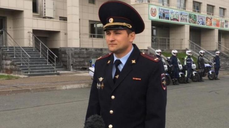 В Татарстане проводится мероприятие по профилактике ДТП, связанных с использованием телефона за рулем