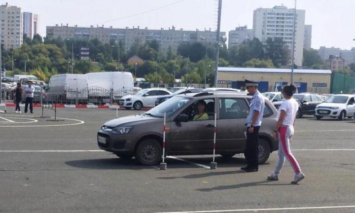 В Казани прошел финал республиканских соревнований «Автоледи»