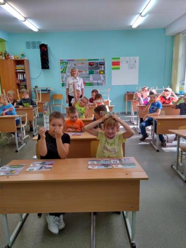 Сегодня в рамках акции «Внимание дети!» в школе № 82 проведено профилактическое мероприятие